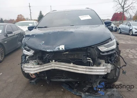 2021 Chrysler Pacifica Touring L z USA, uszkodzony, nr VIN 2C4RC1BG9MR579984